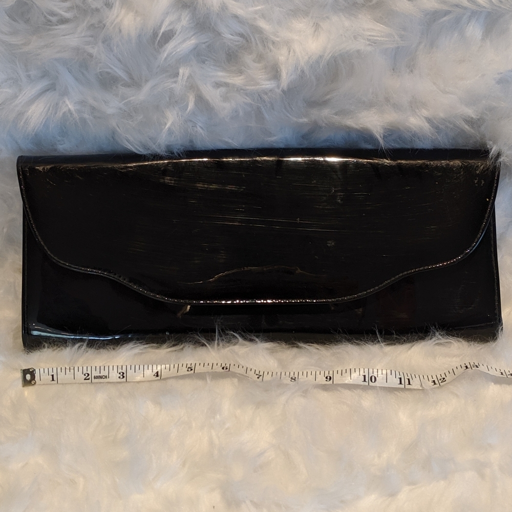 EUC Patent leather envelope clutch purse